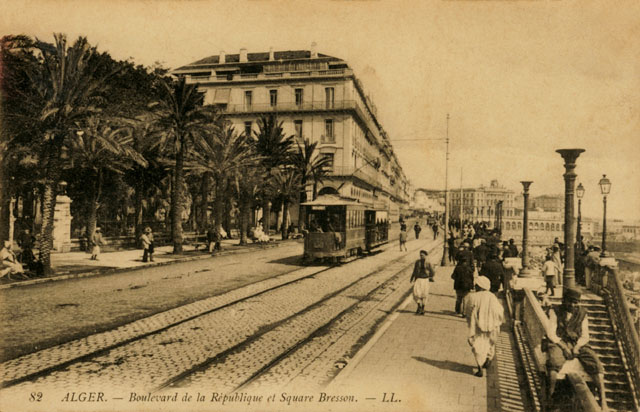 (DZ)_Alger_Boulevard-de-la-Republique-et-Square-Bresson_19xx(2)