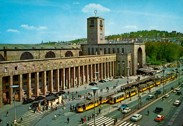 (DE)_Stuttgart_Hauptbahnhof_1965(2)